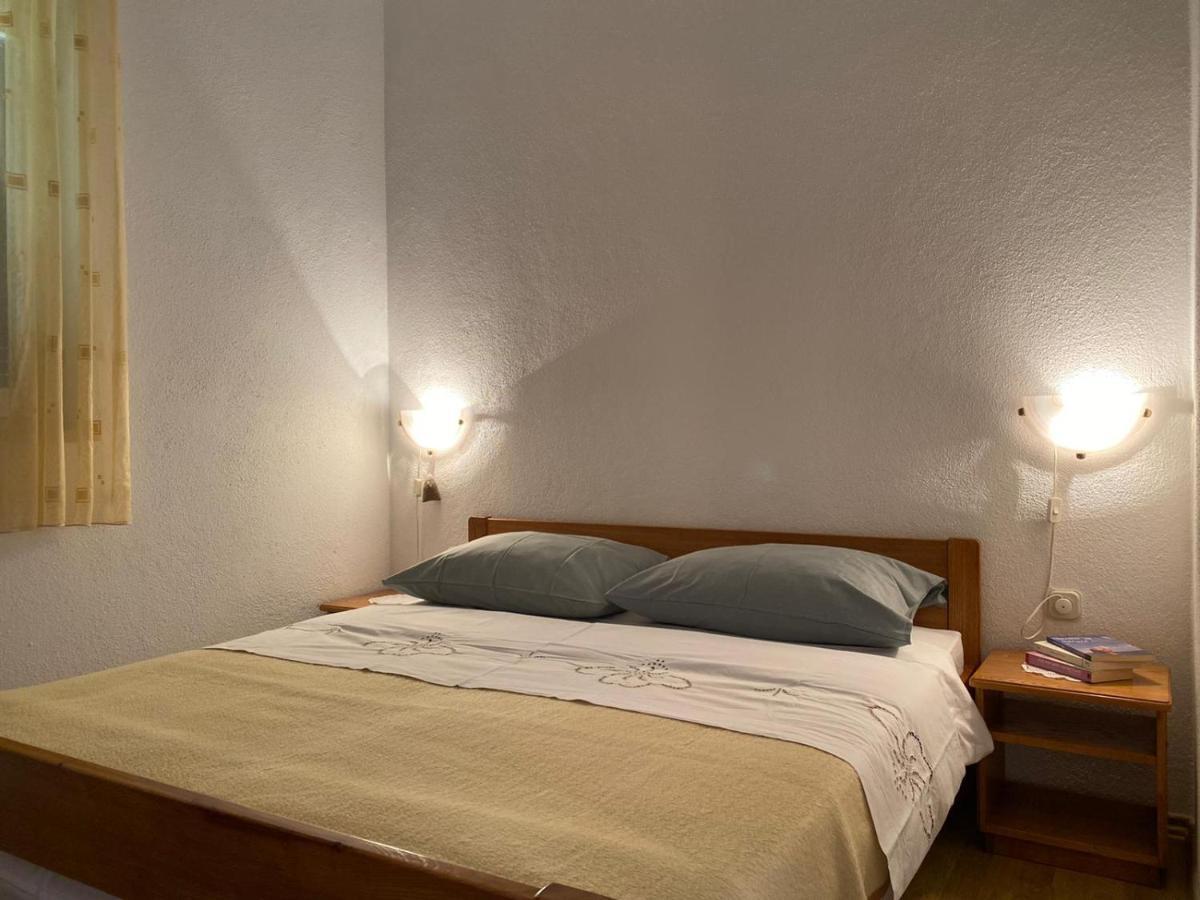 The Ana Apartments Komiža Εξωτερικό φωτογραφία