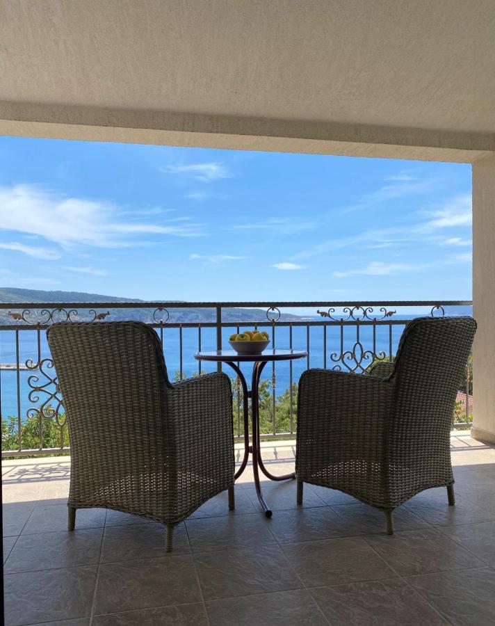 The Ana Apartments Komiža Εξωτερικό φωτογραφία