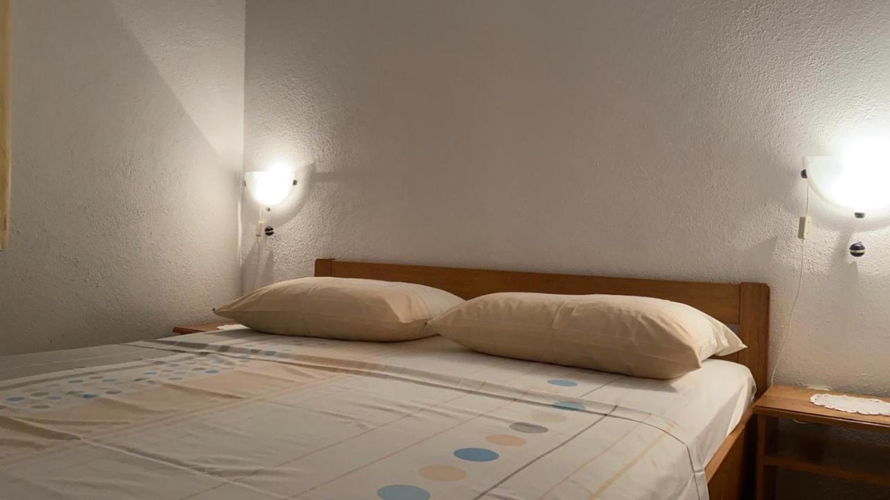 The Ana Apartments Komiža Εξωτερικό φωτογραφία
